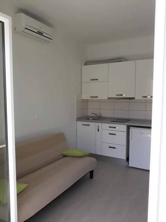 Apartment With Free And Private Parking Makarska Dış mekan fotoğraf