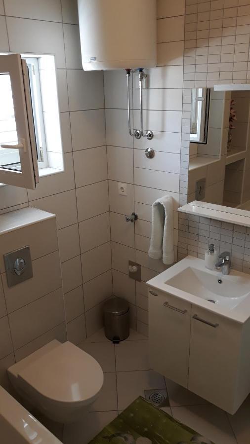 Apartment With Free And Private Parking Makarska Dış mekan fotoğraf