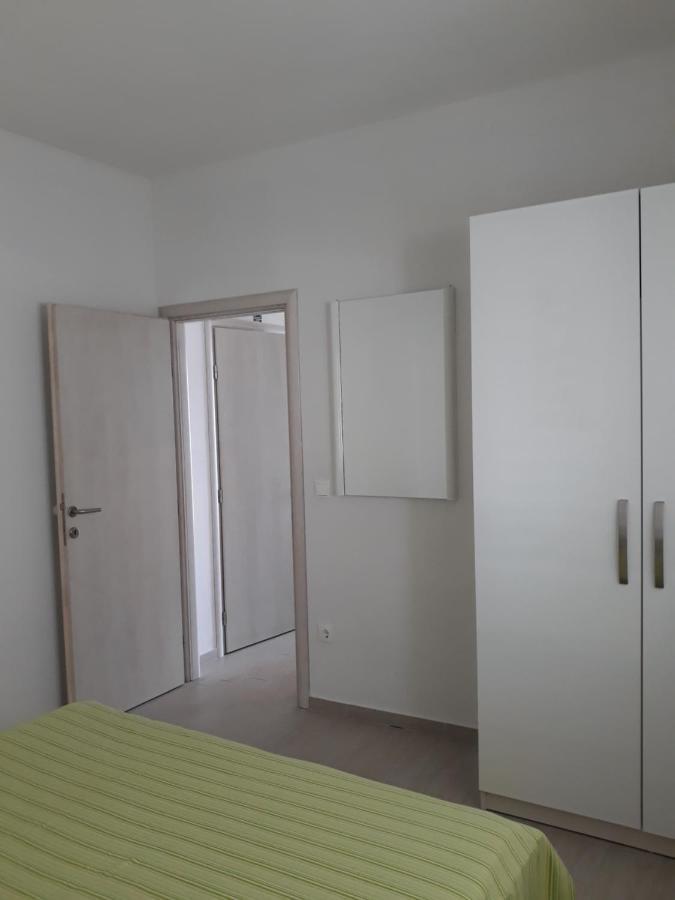 Apartment With Free And Private Parking Makarska Dış mekan fotoğraf